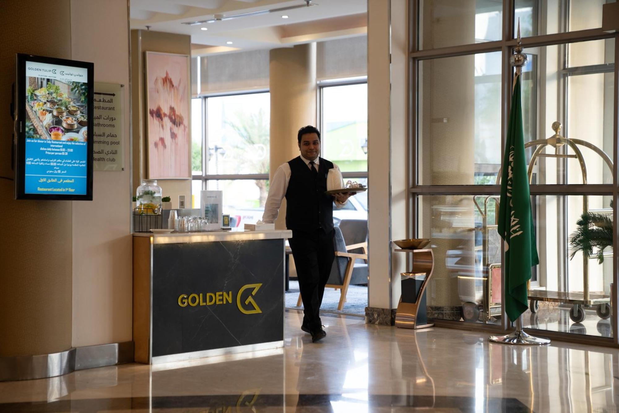 Golden Tulip Buraidah Al Qassim Hotel Exterior photo